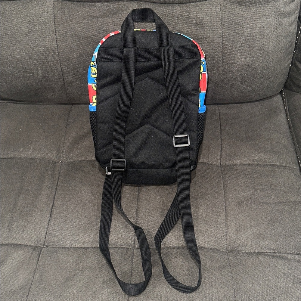 Mini Sonic the Hedgehog Backpack - Picture 2 of 7